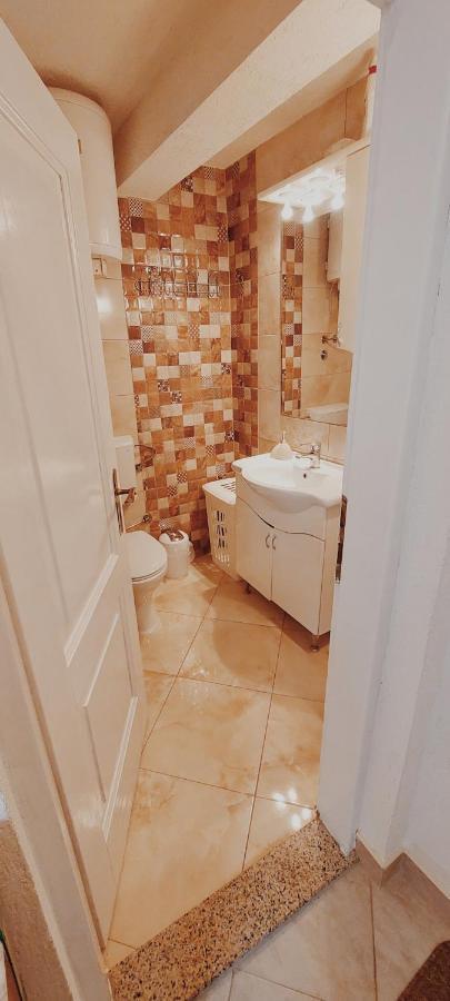 Ema Apartment SJJ Esterno foto