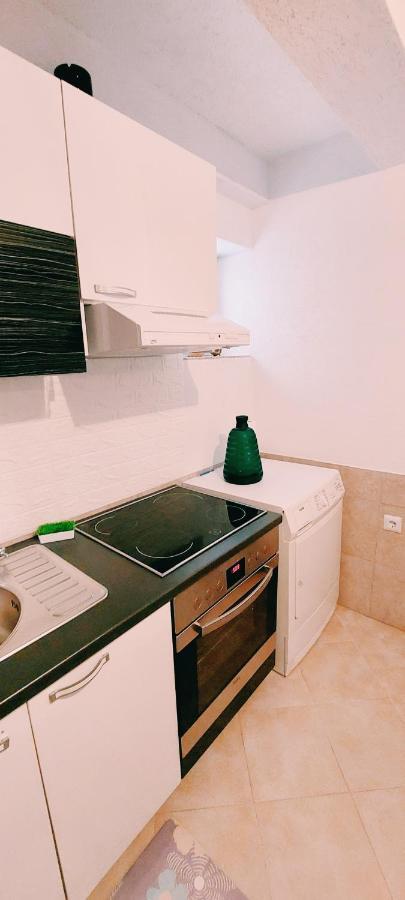 Ema Apartment SJJ Esterno foto